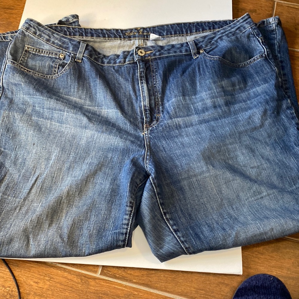 Gently used Kitkit bootcut Jeans size 24W